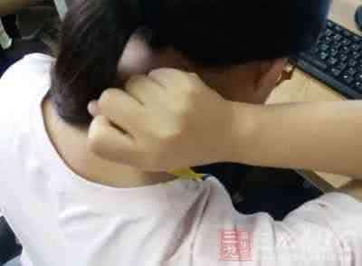 鞋子不透气怎么处理 女人这处不透气才是癌症真凶