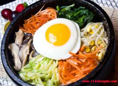 石锅拌饭吃法 石锅拌饭的做法 换一种米饭的吃法