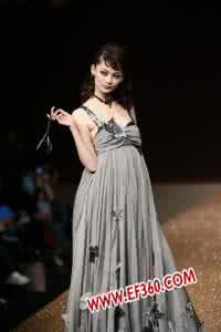 女生的名字 高贵优雅 高贵优雅时装秀