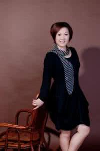 成熟女人现实生活照片 现实中成熟的这么一种女人