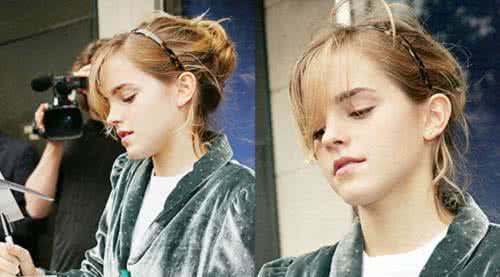 不向命运低头的故事 从不低头的她