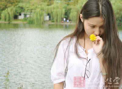 捡了个疯女人带回家 这几种女人男人做梦都想带回家