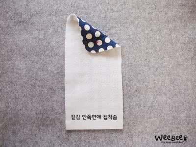 蓝白水玉手拿包