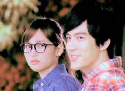 漂亮女孩舞蹈视频 和漂亮女孩谈恋爱 和女孩谈恋爱