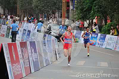马拉松里程 马拉松里程 元世祖“马拉松运动” 每年比赛的里程为90公里