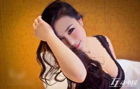 真的还是熟女有味道 秒杀他们的,是那熟女的味道