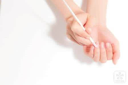 指甲基础护理 指甲女人味 基础指甲护理与涂法 即刻拥有女人味指尖