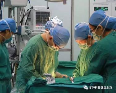 脊柱侧弯病因 骨科小病不求医072:脊柱侧弯(Scoliosis)