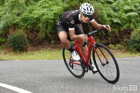 公路车和山地车的区别 公路车和山地车的区别 {山地车品牌}山地车与公路车的区别