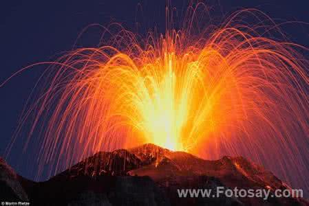 印尼火山喷发 男人的火山喷发了 “火山”喷发了