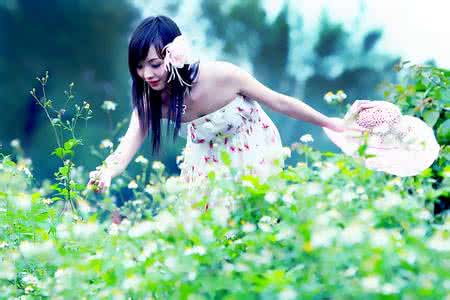 哥变成魔法少女了 翩翩少女 秋天，能让你变成翩翩少女，我只服它！