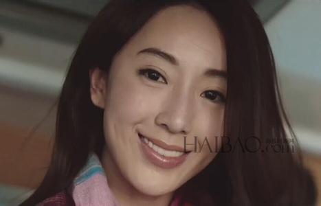 姑娘违停缠住交警撒娇 姑娘,你为什么不撒娇
