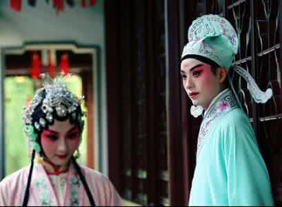 爱之深痛之切 女人痴情而绝情 爱之深痛之切痴情也最绝情的天蝎座