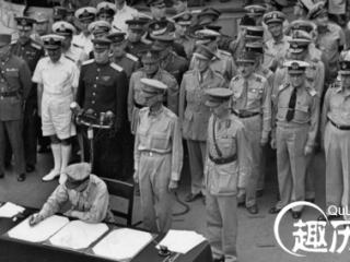 日本海军佩剑 投降保留佩剑是惯例：日本投降时为何被解除佩剑？