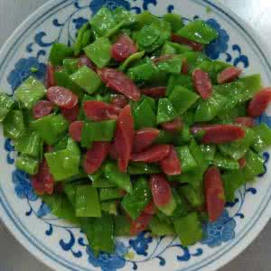 荷兰豆炒火腿肠的做法 荷兰豆炒香肠的做法