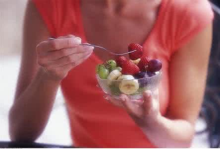 坐月子可以吃人参吗 做月子能吃鲜人参吗？