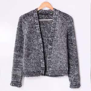 儿童棒针开衫花样 【棒针】灰色V领开衫--爱花样