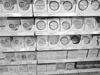 气候干燥 干燥气候保湿 秋日防干燥必做的保湿功课