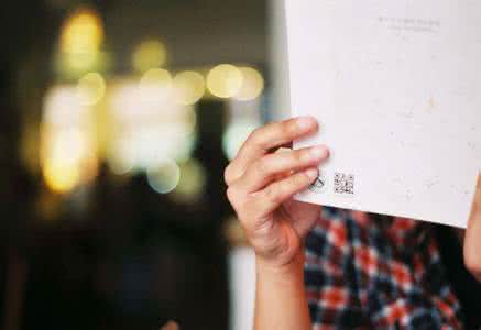 小孩子缺钙吃什么好 小孩子缺钙吃什么好 缺钙对小孩子的危害究竟有哪些？你知道吗