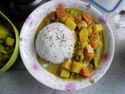 咖喱饭加盟店 【图】咖喱饭