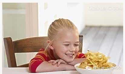为了孩子入学妈妈献身 生个漂亮宝宝必吃的食物，为了孩子，请收藏！！