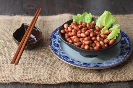 萄葡干泡醋 葡 萄 乾 醋 及 我 的 抗 感 冒 秘 方