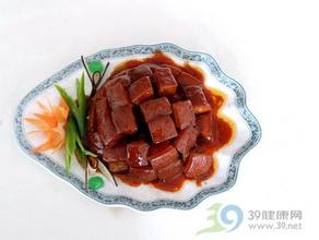 吃核桃对胆固醇有害吗 你知道怎么烹肉能降低有害胆固醇？