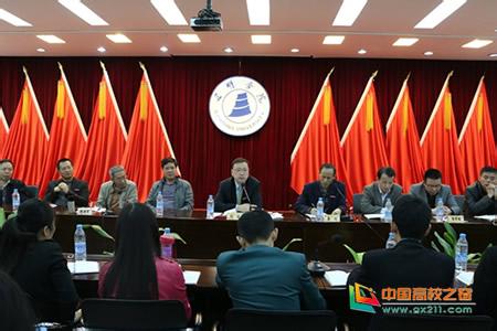 高校辅导员队伍建设 高校政治辅导员队伍建设的思考