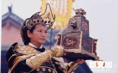 59l之杨门女将佘太君 杨门女将佘太君 佘太君的扮演者