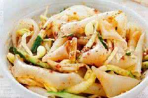 拌凉皮的做法及调料 家常凉皮