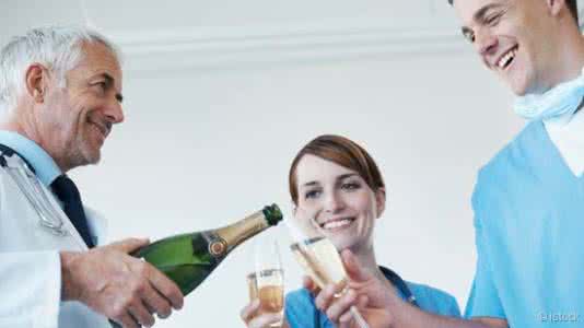 冠心病发作 研究结果表明 天寒会冷刺激冠心病发作