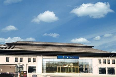 北京亲子游攻略 8号苑 北京亲子游—中国第一间80后校园主题餐厅—— 北京8号学苑 。