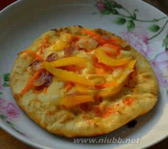 平底锅做披萨简单做法 平底锅迷你披萨(做法附图)*