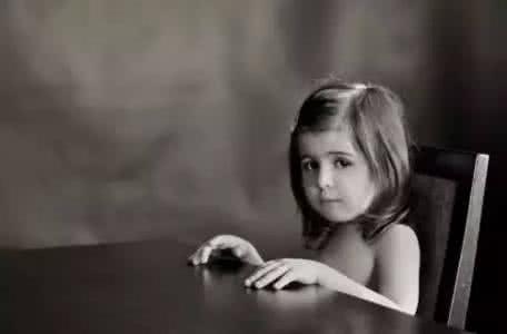 粥里加碱 这个蠢妈妈往粥里加了东西,亲手断送了8个月孩子的性命!