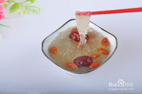鲜炖燕窝丝巢 藕莼鲜炖燕窝