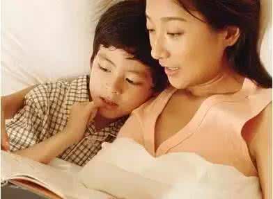 孩子睡前故事 睡前床头“五种事”让孩子终生受益