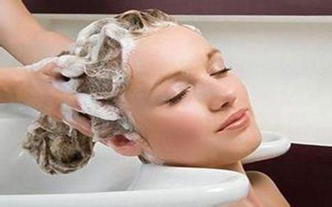 洗发的正确方法 正確的洗髮之道