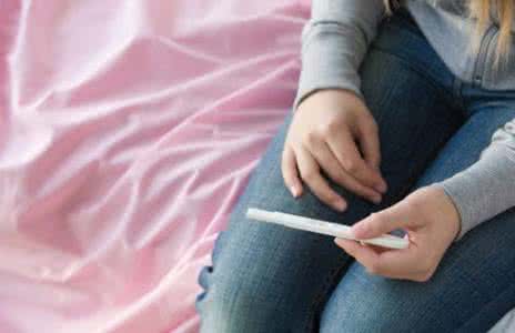 职场女强人 职场女强人这些行为竟导致不孕！