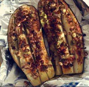 方大厨锅塌茄子 【大厨秘笈】无法抗拒的12道家常茄子，变着花样吃到嗨！