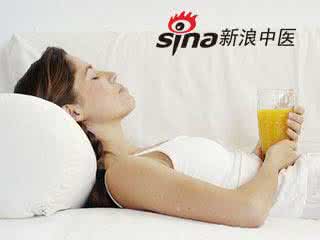 小腹胀痛是怎么回事 小腹胀痛是怎么回事 女性小腹胀痛怎么办