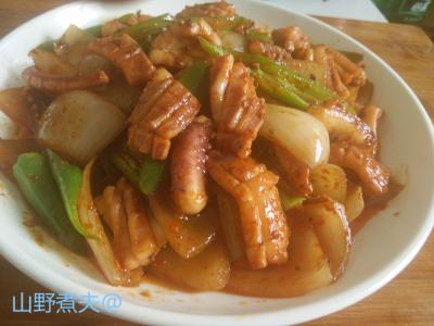 怎么炸小鱼好吃又脆嫩 柔软脆嫩、酱香扑鼻的私房美食
