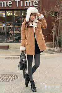 棉衣毛衣批发 现代简约设计说明范文 时尚毛衣裙+简约棉衣，随意一穿就有范