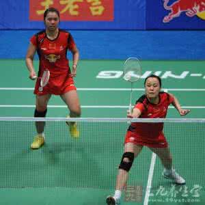 羽毛球双打技巧 羽毛球技巧 双打单打技巧解析