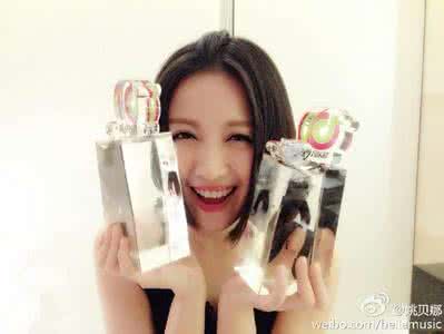 爱笑的女孩 那个，爱笑的女孩