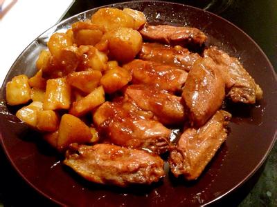 鸡翅土豆煲 【土豆红酒鸡翅煲】详解