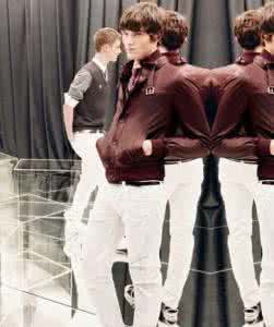 一个男人爱的最高境界 男人穿衣至高境界——美感