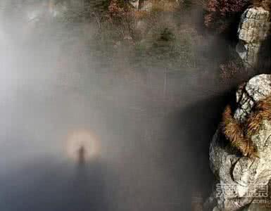 普陀山佛光 民国奇闻：普陀佛光吓退正在进攻普陀的八千日军