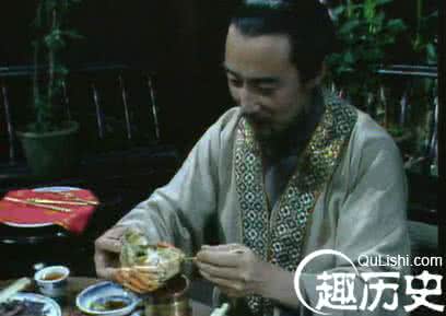 红楼梦贾雨村 红楼梦贾雨村只惩治人贩子不追究买家说明什么