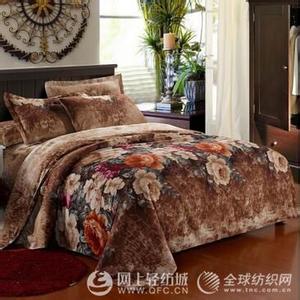 冬天被套什么面料好 冬天被套什么面料好 冬天虽冷,但也无需让宝宝成天裹在被套里。