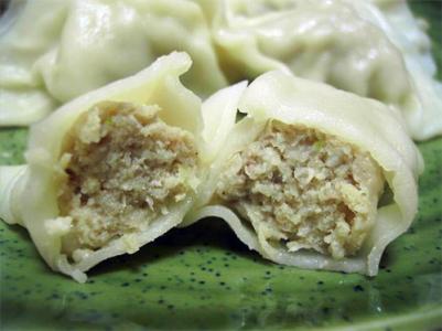 鲅鱼饺子馅的做法 鲅鱼馅饺子的做法 鲅鱼馅饺子的做法,鲅鱼馅饺子怎么做好吃,鲅鱼馅饺子的家常做法